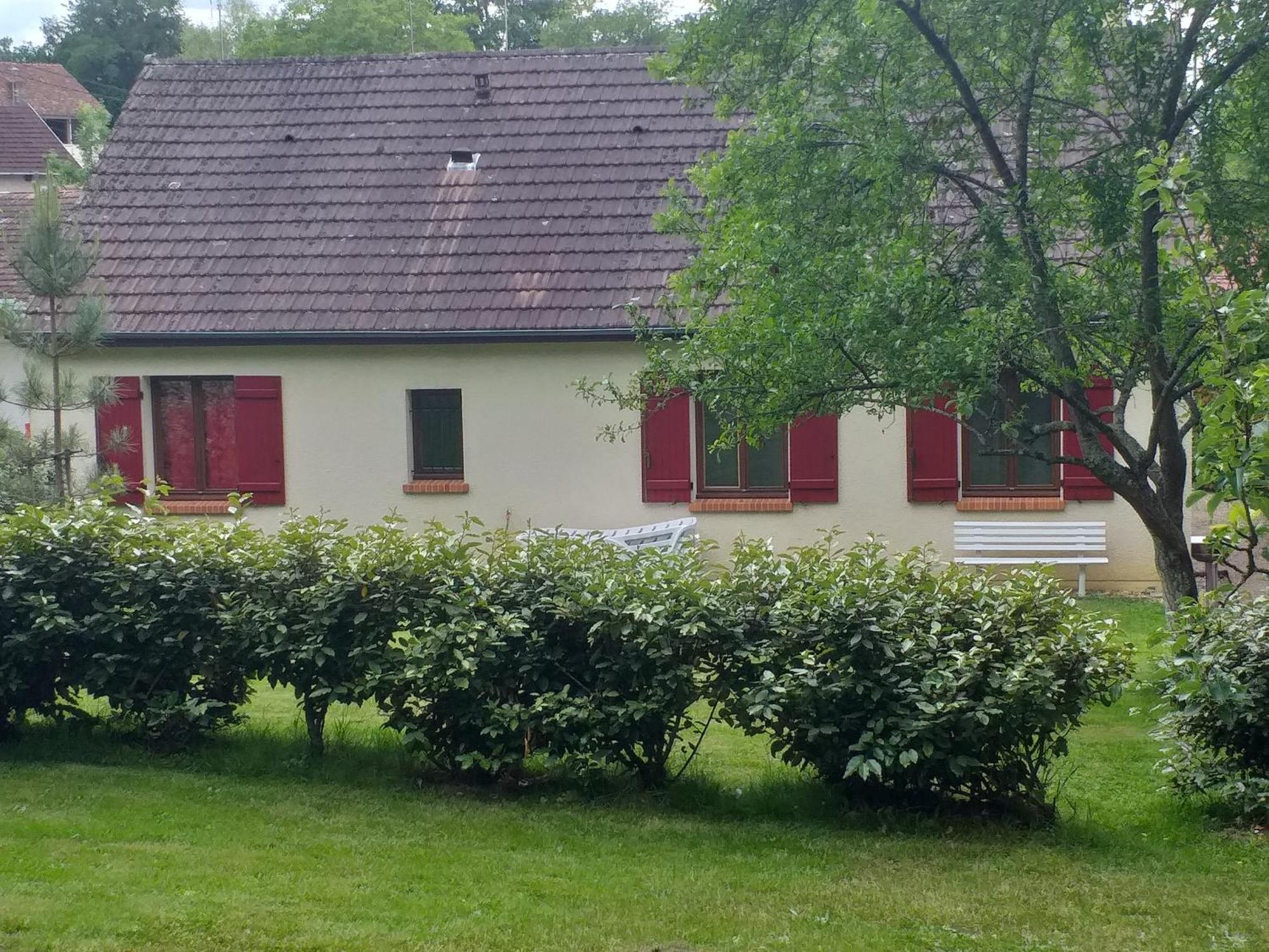 Вилла La Griotterie Saint-Amand-en-Puisaye Экстерьер фото